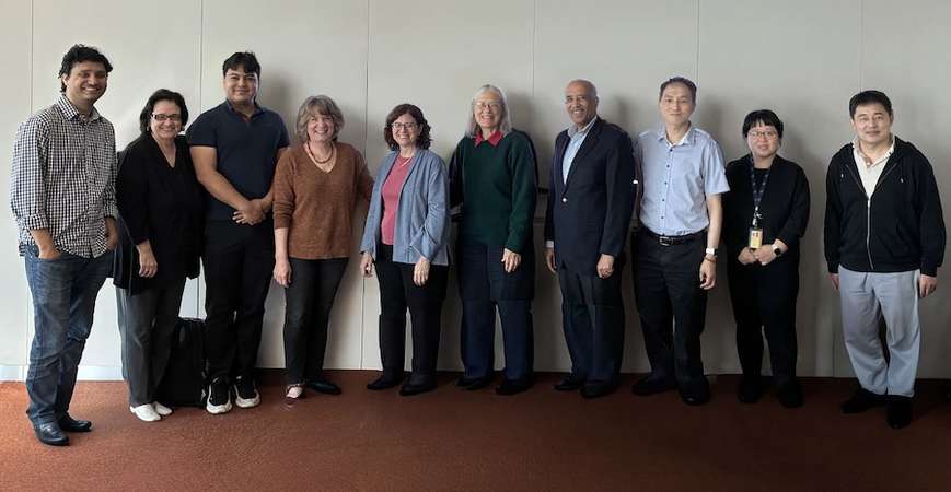 The team of Ayush Pandey, Linda Sheehan, Raul Vargas, Eileen Camfield, Susan Lord, Sarah Kurtz, Ashfaq Khokhar, Eric Cheng, Qian Wang and Changqing Li is pictures.