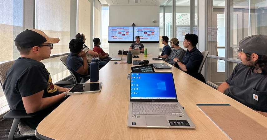 A meeting of the UC Merced Battery Challenge team.